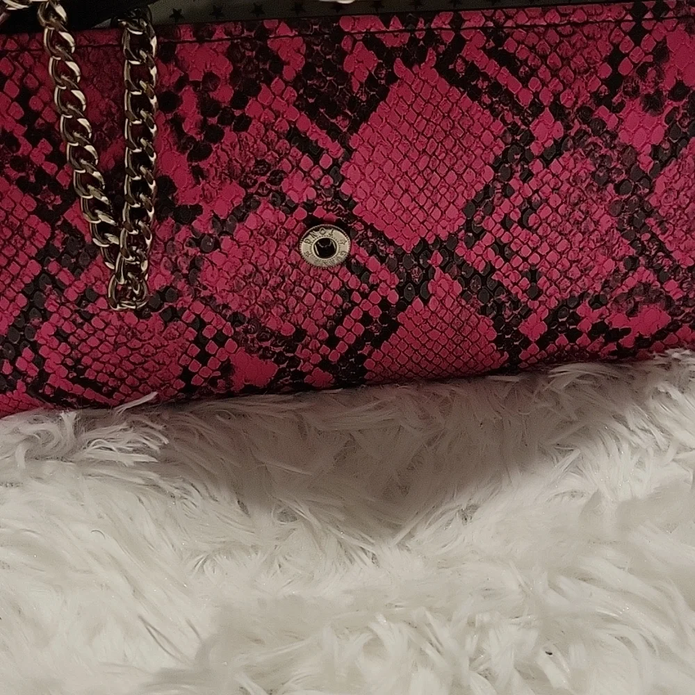 Wallet - Picture 3 of 3